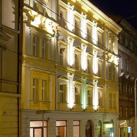 Hotel Patio Prague Exterior photo